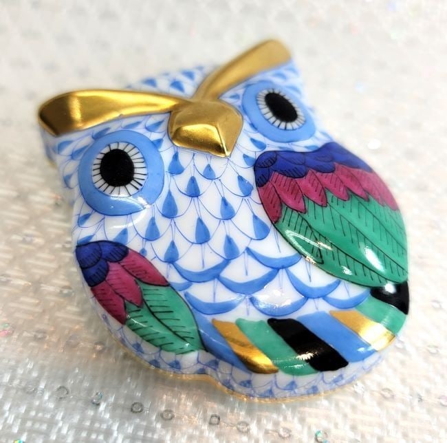 Herend Owl Figurine Trinket Box Blue Fishnet Gold Porcelain Bonbonniere (1 of 8)