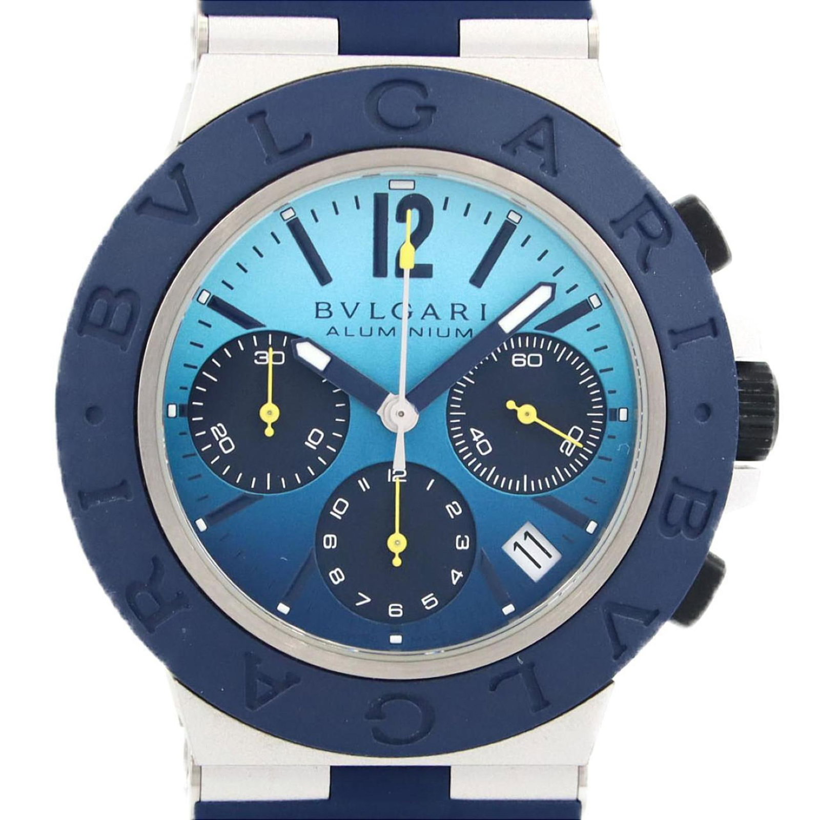 Bvlgari Wristwatch: Bvlgari Wristwatch Bvlgari's BB40ATCH/103844 wristwatch boasts an elegant aluminum case and rubber band, complemented by a striking blue analog dial. Powered by a self-winding automatic movement, this
