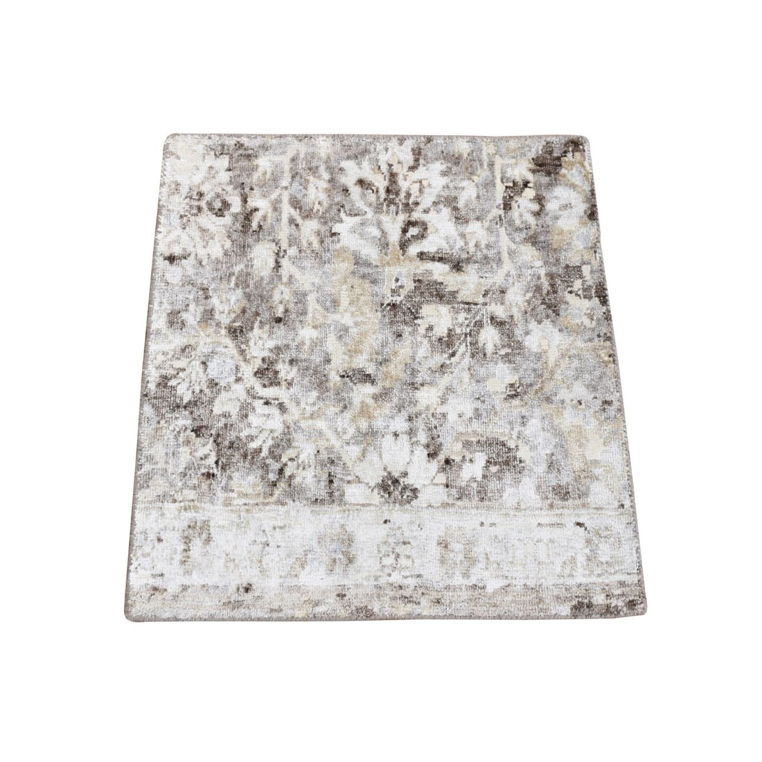 Silk Wool Gray 2'x2' Hand Knotted Rug Modern Design: Silk Wool Gray 2'x2' Hand Knotted Rug Modern Design Silk Wool Gray 2'x2' Hand Knotted Rug Modern Design - A unique and stylish addition to any room, this 2'x2' hand-knotted rug features a modern desig