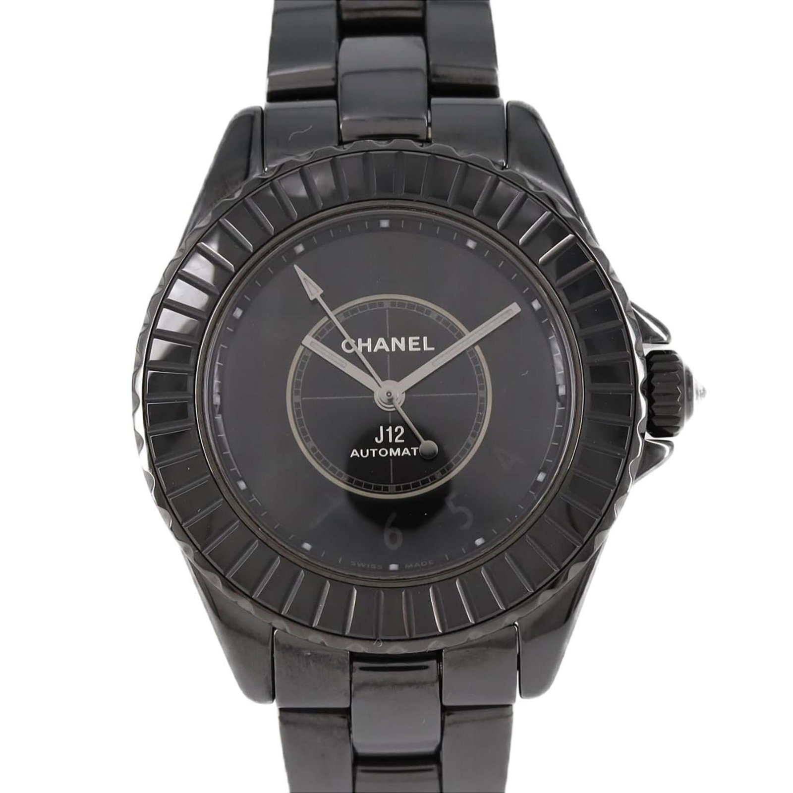 Chanel Wristwatch: Chanel Wristwatch Ceramic case and band, a sleek and modern design, make this Chanel wristwatch a stylish addition to any collection. With its self-winding automatic movement and 33mm case diameter, t