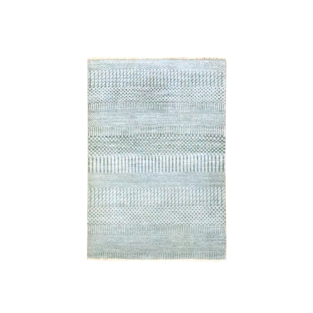 2'x3' Gray Hand Knotted Wool and Silk Modern Grass Design Mat Small Rug: 2'x3' Gray Hand Knotted Wool and Silk Modern Grass Design Mat Small Rug This modern gray hand-knotted wool and silk rug features a striking field design that evokes a sense of elegance and sophisticat