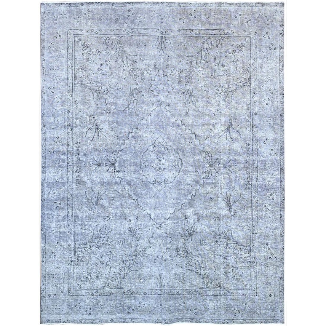 9'6"x12'4" Silver Hand Knotted Silver Wash Rug: 9'6"x12'4" Silver Hand Knotted Silver Wash Rug Hand-knotted with precision, this 9'6"x12'4" silver wash rug boasts a stunning grey field with intricate regional design, characteristic of Turkish craft