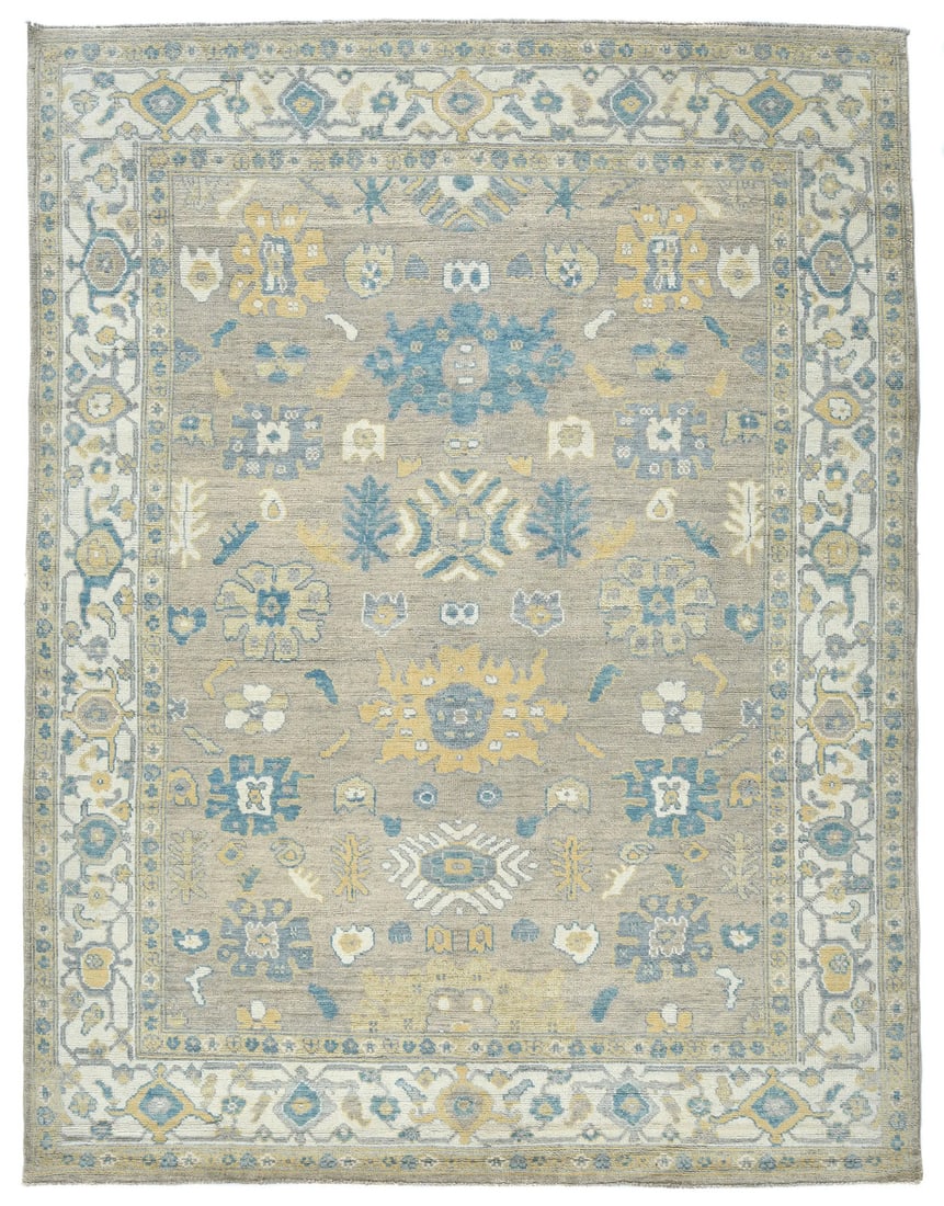 Handmade Pakistan Oushak Oriental Rug Muted Floral Design Bedroom Carpet 8X10 Ft Hand-Knotted: Handmade Pakistan Oushak Oriental Rug Muted Floral Design Bedroom Carpet 8X10 Ft Hand-Knotted Hand-knotted in traditional Pakistani techniques, this 8x10 ft Oushak Oriental rug boasts a stunning muted