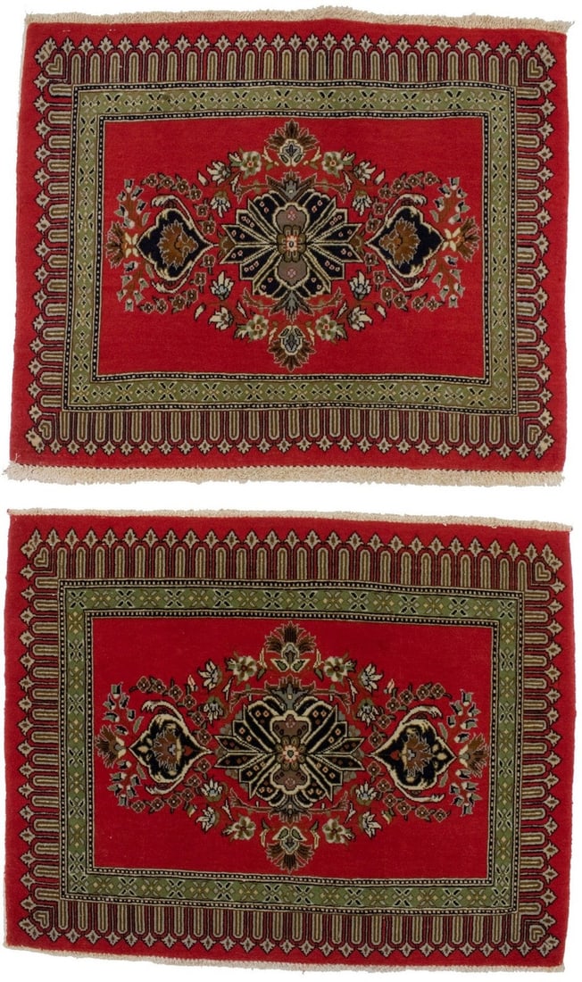 Pair Of Handmade Vintage Oriental Rugs Floral Entrance Carpet Home Decor 2X3 Ft Hand-Knotted: Pair Of Handmade Vintage Oriental Rugs Floral Entrance Carpet Home Decor 2X3 Ft Hand-Knotted Hand-knotted with intricate floral patterns, this vintage oriental rug boasts a rich coral red and brown co