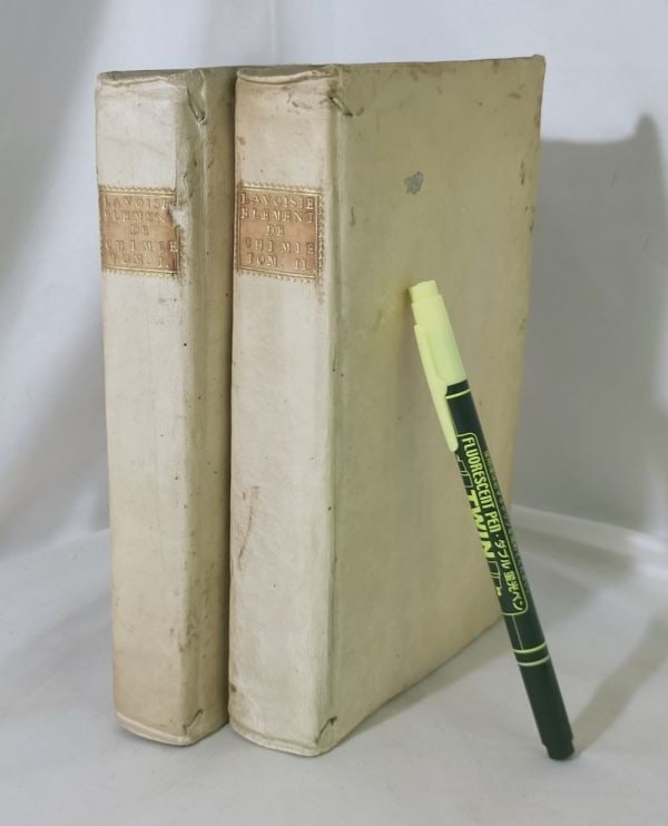 Elementaire de Chimie 2 Vols 1801 Plates w/ Lavoisier Complete Traite: Elementaire de Chimie 2 Vols 1801 Plates w/ Lavoisier Complete Traite Item Specifics: Binding: Vellum Language: French Special Attributes: Third Edition Author: Antoine-Laurent de Lavoisier Region: Eu