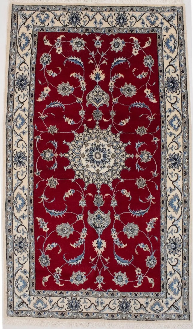 4X7 Ft Handmade Red Oriental Rug Classic Traditional Floral Home Decor Carpet Hand-Knotted: 4X7 Ft Handmade Red Oriental Rug Classic Traditional Floral Home Decor Carpet Hand-Knotted Hand-knotted in wool, this 4'0 X 7'0 ft red Oriental rug boasts a classic traditional floral design, perfectl