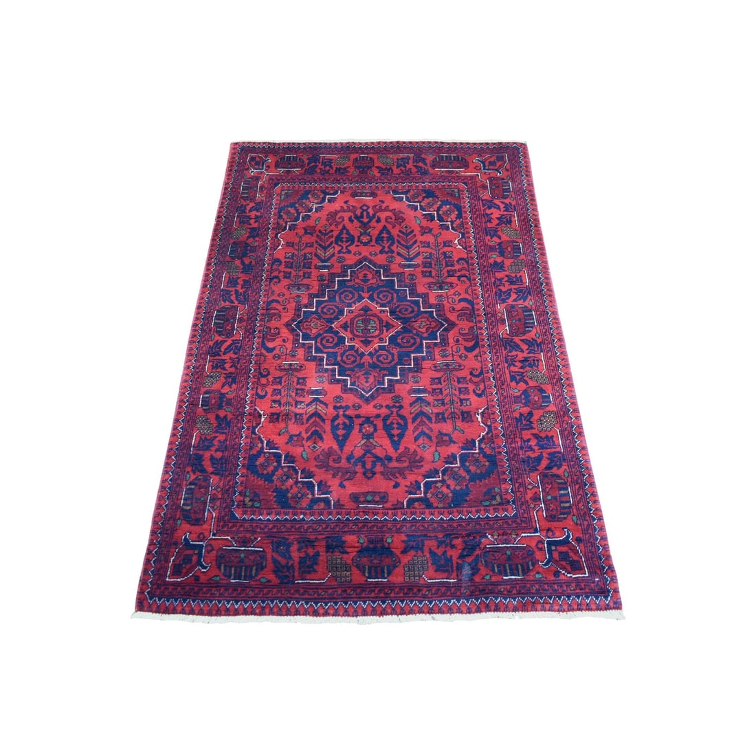 3'3"x4'10" Red Heriz Design Hand Knotted Afghan Khamyab Pure Wool Rug: 3'3"x4'10" Red Heriz Design Hand Knotted Afghan Khamyab Pure Wool Rug Hand-knotted in pure wool, this vibrant 3'3"x4'10" Red Heriz Design Afghan rug boasts a stunning rectangular field with intricate 