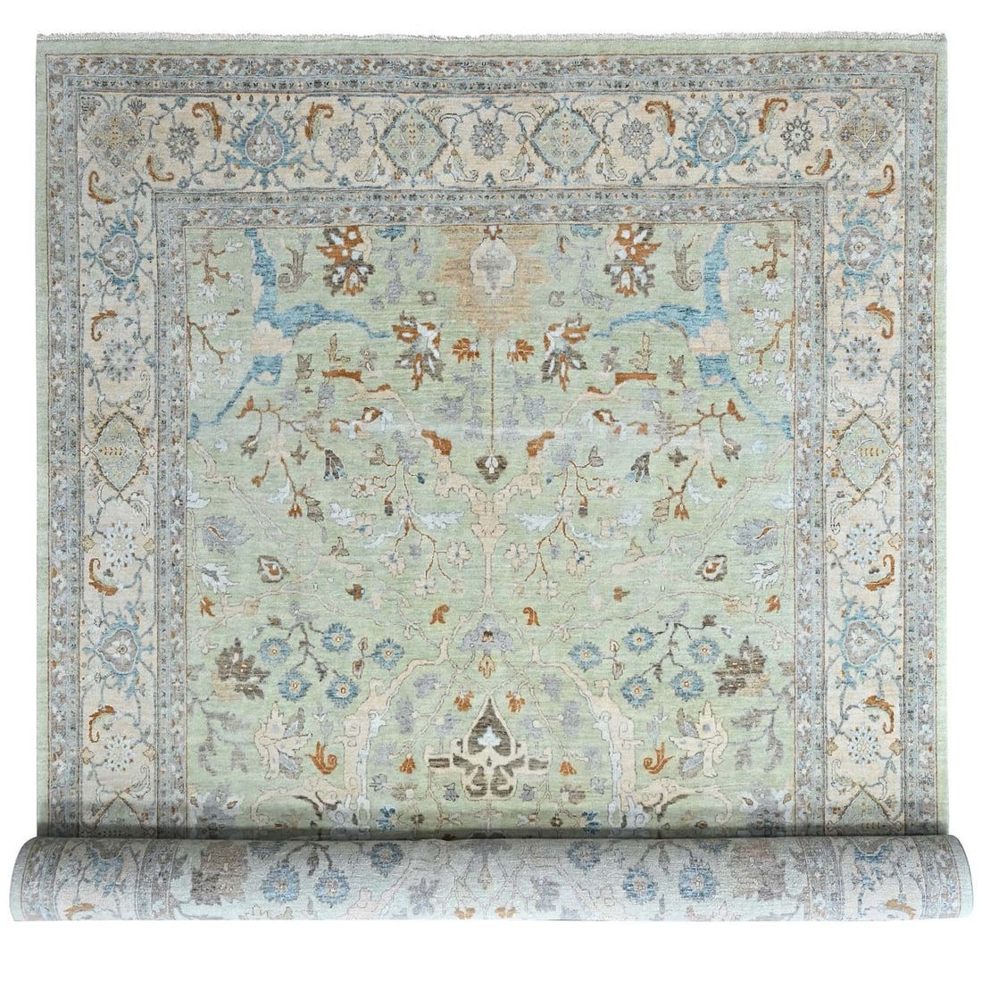 Green Oushak with Floral Motifs Hand Knotted Pure Wool Rug: Green Oushak with Floral Motifs Hand Knotted Pure Wool Rug Green Oushak with Floral Motifs Hand Knotted Pure Wool Rug, a stunning example of traditional Oriental design, boasts a rich green field with