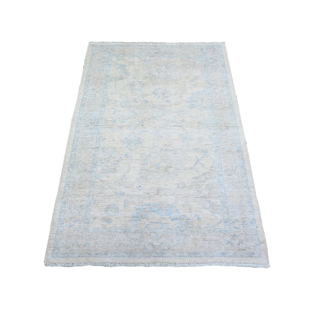 Hand knotted wool night white rug peshawar 3'1"x5: Hand knotted wool night white rug peshawar 3'1"x5 Hand-knotted in wool, this elegant ivory Oriental-style rug boasts a classic design with a subtle regional flair from Afghanistan. Measuring 3'1" x 5'