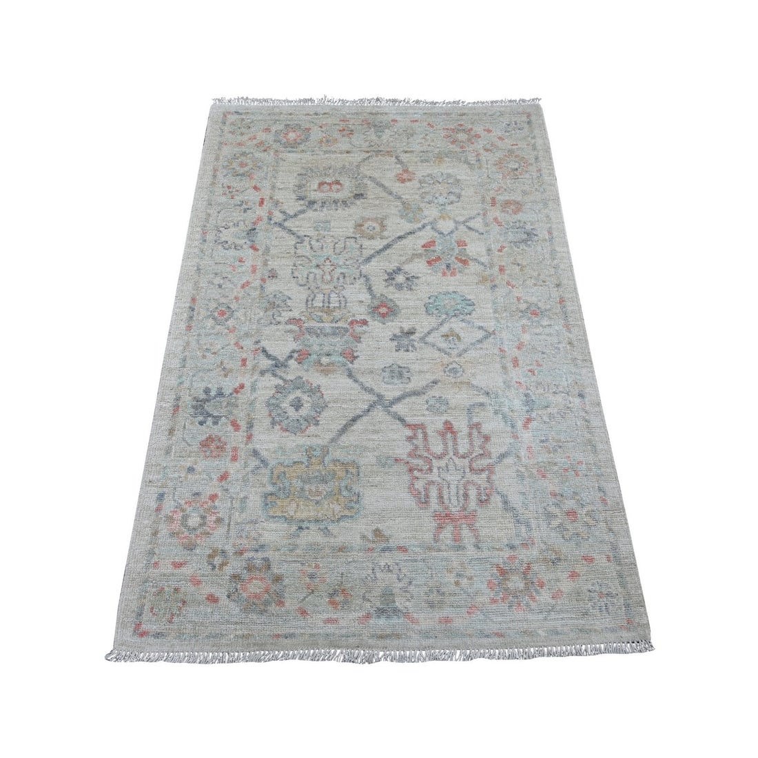 3'3"x5' Light Gray Afghan Angora Oushak with Leaf Hand Knotted Wool Rug: 3'3"x5' Light Gray Afghan Angora Oushak with Leaf Hand Knotted Wool Rug Light Gray Afghan Angora Oushak with Leaf Hand Knotted Wool Rug, a stunning example of traditional Oriental design, boasts a bea