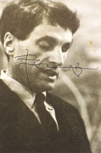 Iannis Xenakis Signed Photo Print with Reverse Signature 14.5x9.5cm: Iannis Xenakis Signed Photo Print with Reverse Signature 14.5x9.5cm Item Specifics: Unit Of Sale: Single Piece Artist: Iannis Xenakis Type: Print Size: Medium Theme: Art Style: Modernism Material: Pap