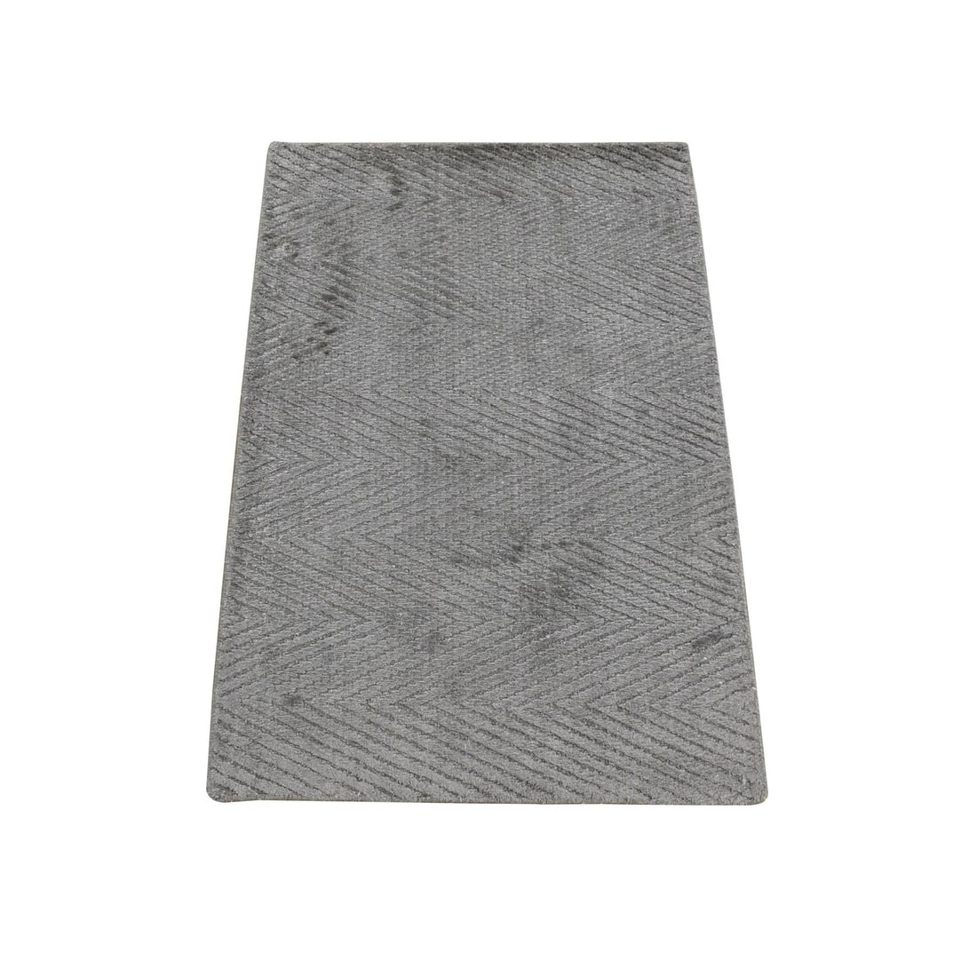 Beige Chevron Design Hand Loomed Silk Mat Rug Plant Based Modern 2'x3'1: Beige Chevron Design Hand Loomed Silk Mat Rug Plant Based Modern 2'x3'1 Silk hand loomed in a classic beige chevron design, this 2'x3'1" rug adds a touch of modern elegance to any room. Made from high