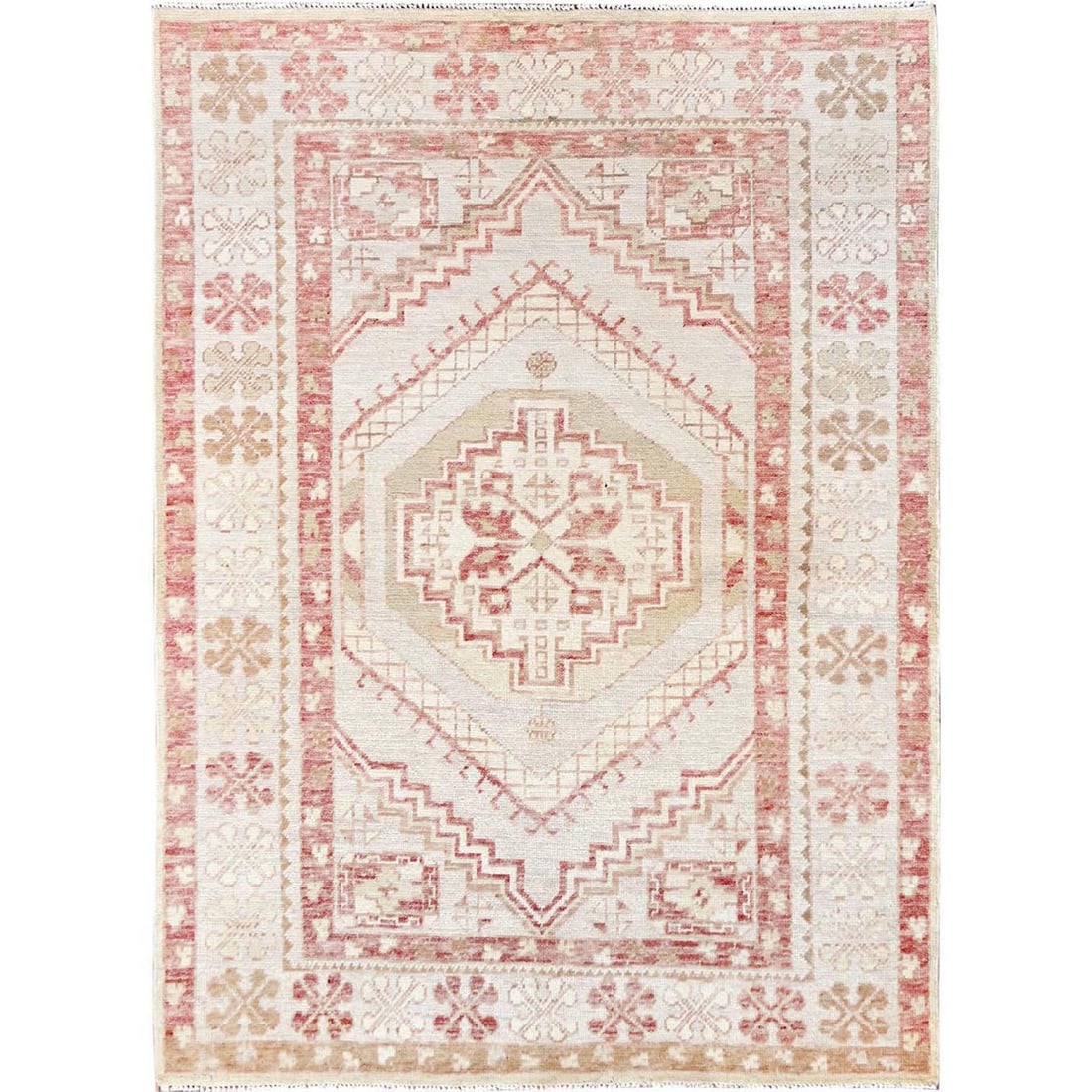 4'10"x6'8" Gray Anatolian Village Design Turkish Knot Hand Knotted Wool Rug: 4'10"x6'8" Gray Anatolian Village Design Turkish Knot Hand Knotted Wool Rug The 4'10"x6'8" Gray Anatolian Village Design Turkish Knot Hand Knotted Wool Rug boasts a stunning geometric pattern, charact