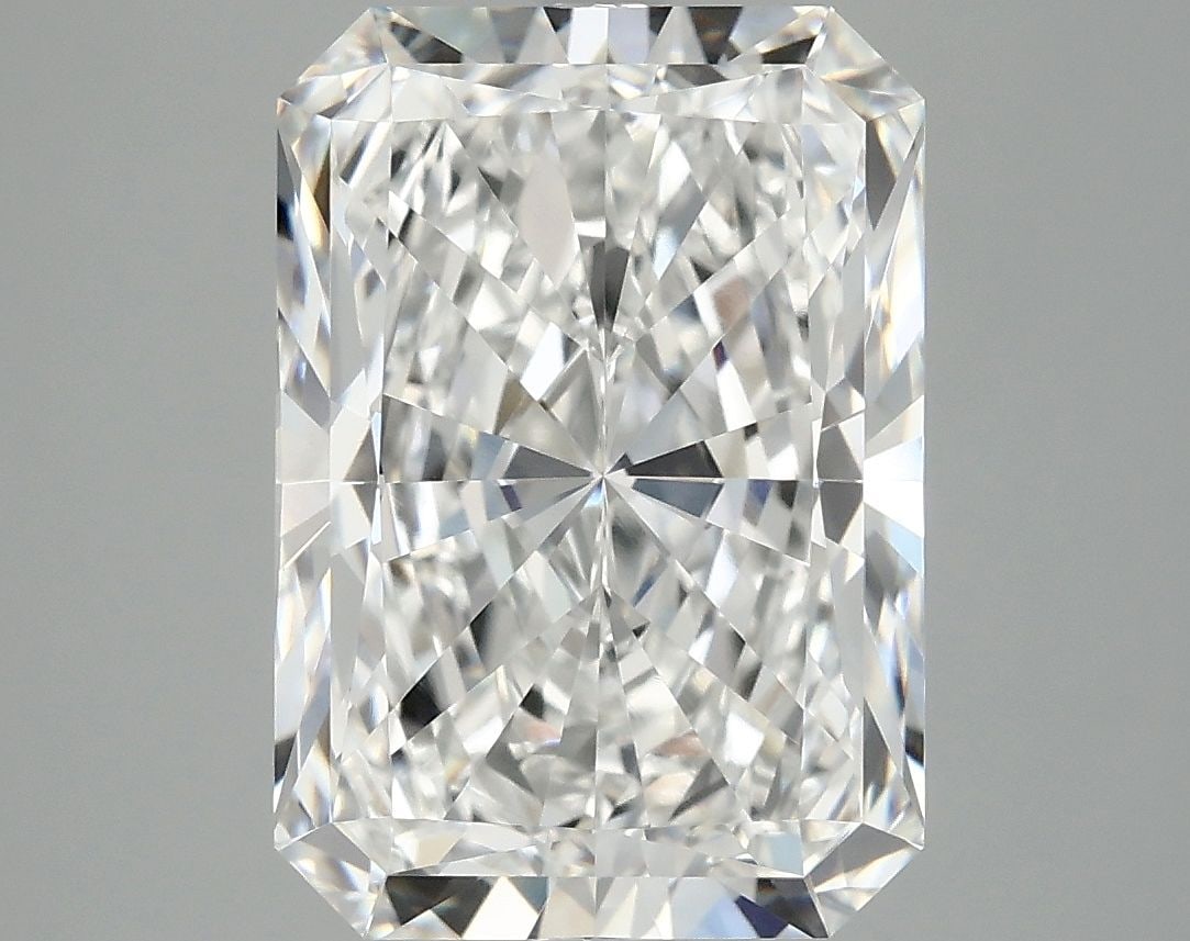 IGI Radiant 5.05ct E VVS2 - Loose Lab Diamond: IGI Radiant 5.05ct E VVS2 - Loose Lab Diamond Item Specifics: Source: This Is A Real Diamond Grown In A Lab Not Mined. Carat: 5.05 Cut: - Color: E Clarity: VVS2 Polish: EX Symmetry: EX Measurements: 1