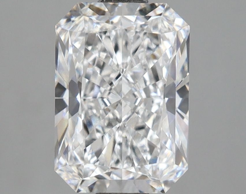 IGI Radiant 2.07ct D VVS2 - Loose Lab Diamond: IGI Radiant 2.07ct D VVS2 - Loose Lab Diamond Item Specifics: Source: This Is A Real Diamond Grown In A Lab Not Mined. Carat: 2.07 Cut: - Color: D Clarity: VVS2 Polish: EX Symmetry: EX Measurements: 9