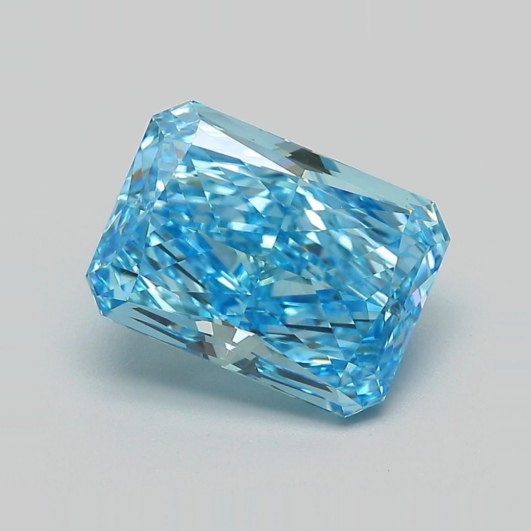IGI Radiant 3.66ct Fancy Vivid Blue VVS2 - Loose Lab Diamond: IGI Radiant 3.66ct Fancy Vivid Blue VVS2 - Loose Lab Diamond Item Specifics: Source: This Is A Real Diamond Grown In A Lab Not Mined. Carat: 3.66 Cut: - Color: Fancy Vivid Blue Clarity: VVS2 Polish: E