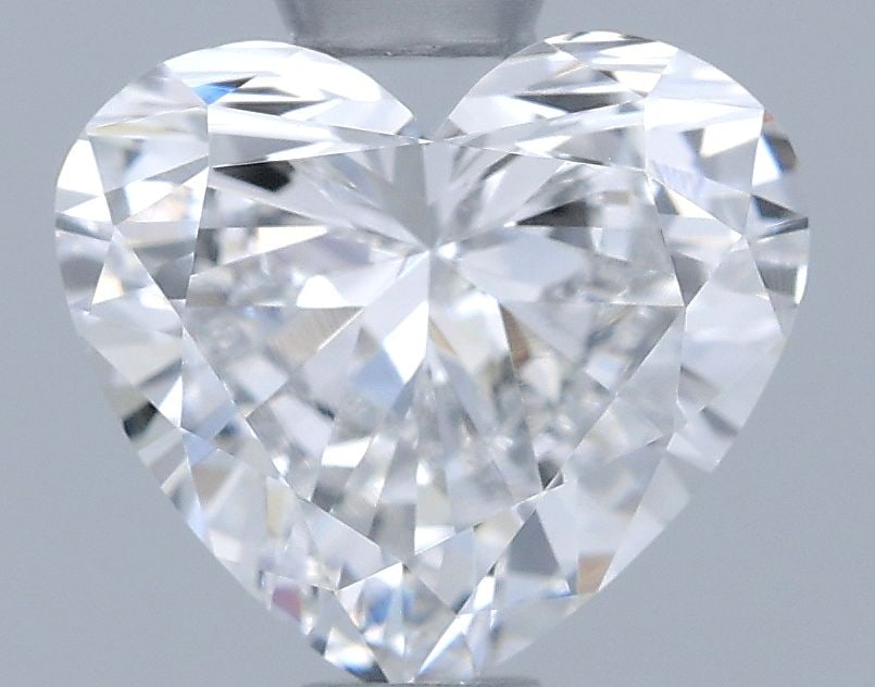 IGI Heart 0.84ct E VVS2 - Loose Lab Diamond: IGI Heart 0.84ct E VVS2 - Loose Lab Diamond Item Specifics: Source: This Is A Real Diamond Grown In A Lab Not Mined. Carat: 0.84 Cut: - Color: E Clarity: VVS2 Polish: VG Symmetry: VG Measurements: 5.9