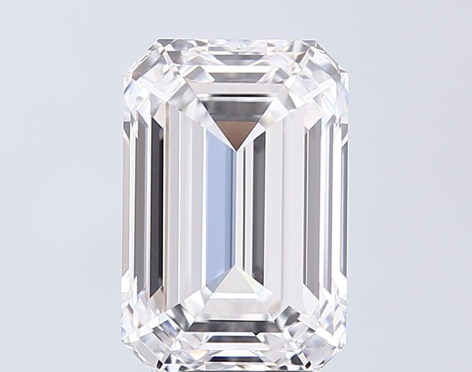 IGI Emerald 5.04ct D VVS1 - Loose Lab Diamond: IGI Emerald 5.04ct D VVS1 - Loose Lab Diamond Item Specifics: Source: This Is A Real Diamond Grown In A Lab Not Mined. Carat: 5.04 Cut: - Color: D Clarity: VVS1 Polish: EX Symmetry: EX Measurements: 1