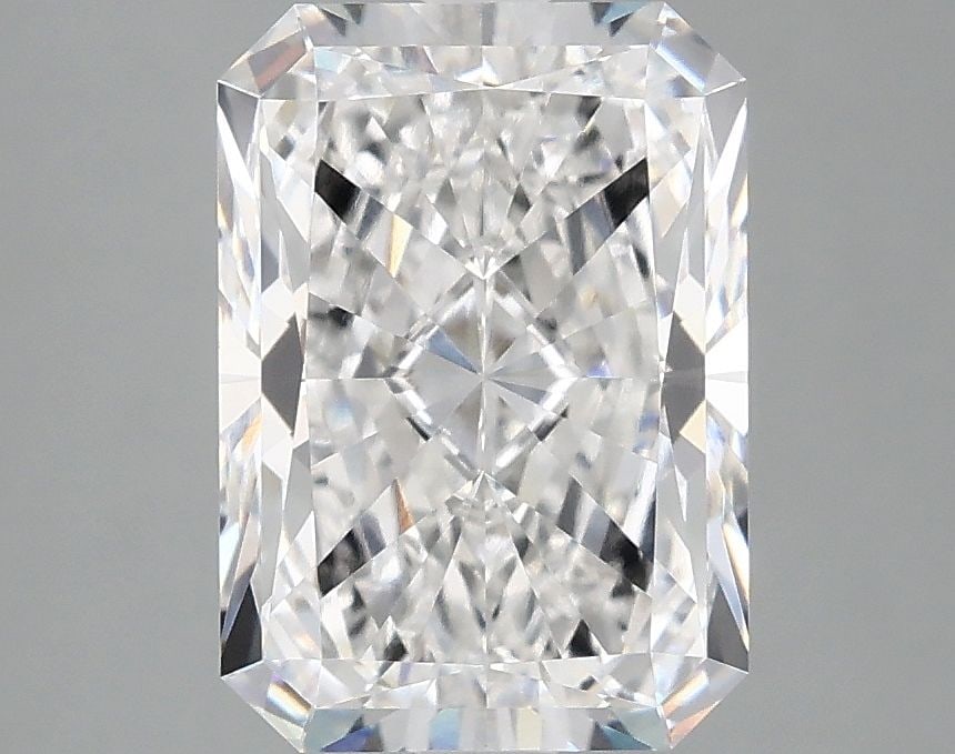 IGI Radiant 3.08ct E VVS2 - Loose Lab Diamond: IGI Radiant 3.08ct E VVS2 - Loose Lab Diamond Item Specifics: Source: This Is A Real Diamond Grown In A Lab Not Mined. Carat: 3.08 Cut: - Color: E Clarity: VVS2 Polish: EX Symmetry: EX Measurements: 1