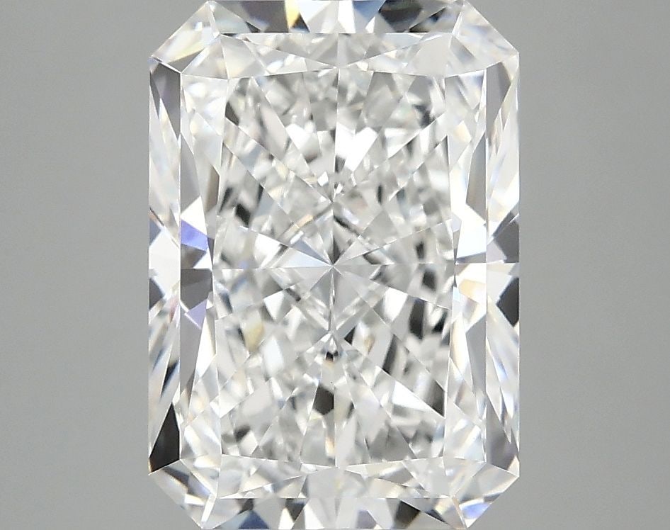 IGI Radiant 3.89ct D VVS2 - Loose Lab Diamond: IGI Radiant 3.89ct D VVS2 - Loose Lab Diamond Item Specifics: Source: This Is A Real Diamond Grown In A Lab Not Mined. Carat: 3.89 Cut: - Color: D Clarity: VVS2 Polish: EX Symmetry: EX Measurements: 1