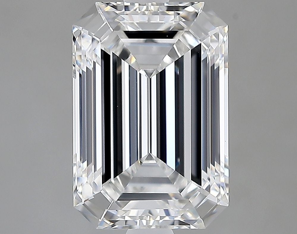 IGI Emerald 2.56ct E VVS2 - Loose Lab Diamond: IGI Emerald 2.56ct E VVS2 - Loose Lab Diamond Item Specifics: Source: This Is A Real Diamond Grown In A Lab Not Mined. Carat: 2.56 Cut: - Color: E Clarity: VVS2 Polish: EX Symmetry: EX Measurements: 9