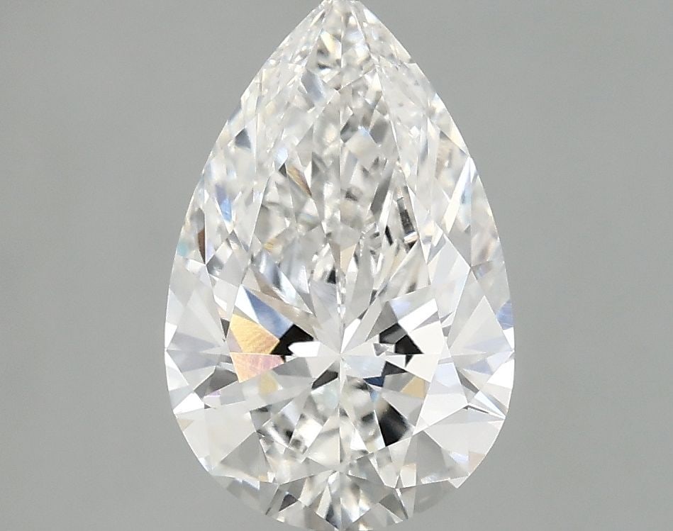 IGI Pear 1.99ct E VVS2 - Loose Lab Diamond: IGI Pear 1.99ct E VVS2 - Loose Lab Diamond Item Specifics: Source: This Is A Real Diamond Grown In A Lab Not Mined. Carat: 1.99 Cut: - Color: E Clarity: VVS2 Polish: EX Symmetry: EX Measurements: 11.2