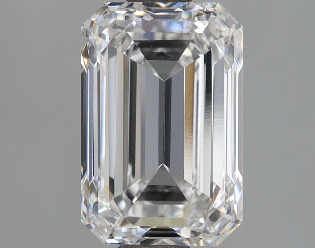 IGI Emerald 2.55ct D VVS1 - Loose Lab Diamond: IGI Emerald 2.55ct D VVS1 - Loose Lab Diamond Item Specifics: Source: This Is A Real Diamond Grown In A Lab Not Mined. Carat: 2.55 Cut: - Color: D Clarity: VVS1 Polish: EX Symmetry: EX Measurements: 9