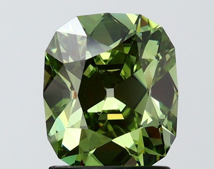 IGI Cushion Brilliant 1.56ct Fancy Vivid Green VVS2 - Loose Lab Diamond: IGI Cushion Brilliant 1.56ct Fancy Vivid Green VVS2 - Loose Lab Diamond Item Specifics: Source: This Is A Real Diamond Grown In A Lab Not Mined. Carat: 1.56 Cut: - Color: Fancy Vivid Green Clarity: VV