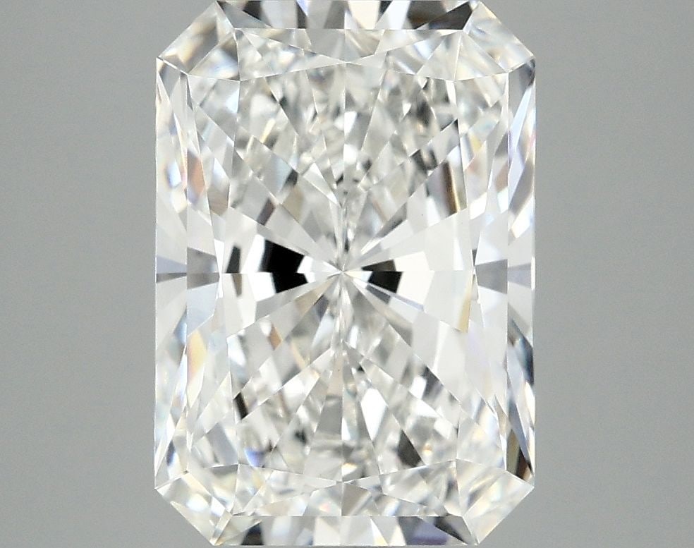 IGI Radiant 4.1ct E VVS2 - Loose Lab Diamond: IGI Radiant 4.1ct E VVS2 - Loose Lab Diamond Item Specifics: Source: This Is A Real Diamond Grown In A Lab Not Mined. Carat: 4.1 Cut: - Color: E Clarity: VVS2 Polish: EX Symmetry: EX Measurements: 11.