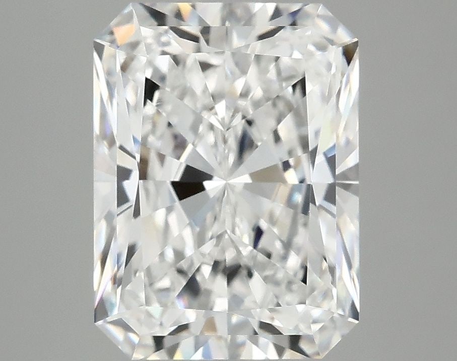 IGI Radiant 3.98ct E VVS2 - Loose Lab Diamond: IGI Radiant 3.98ct E VVS2 - Loose Lab Diamond Item Specifics: Source: This Is A Real Diamond Grown In A Lab Not Mined. Carat: 3.98 Cut: - Color: E Clarity: VVS2 Polish: EX Symmetry: EX Measurements: 1