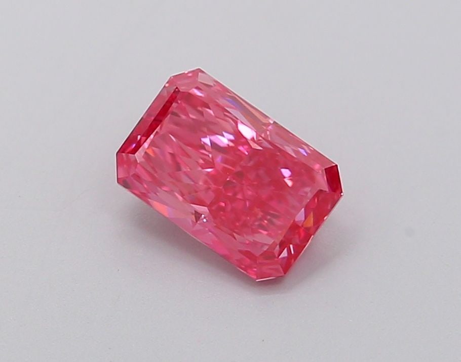 IGI Radiant 1.0ct Fancy Vivid Pink VVS2 - Loose Lab Diamond: IGI Radiant 1.0ct Fancy Vivid Pink VVS2 - Loose Lab Diamond Item Specifics: Source: This Is A Real Diamond Grown In A Lab Not Mined. Carat: 1.0 Cut: - Color: Fancy Vivid Pink Clarity: VVS2 Polish: EX 