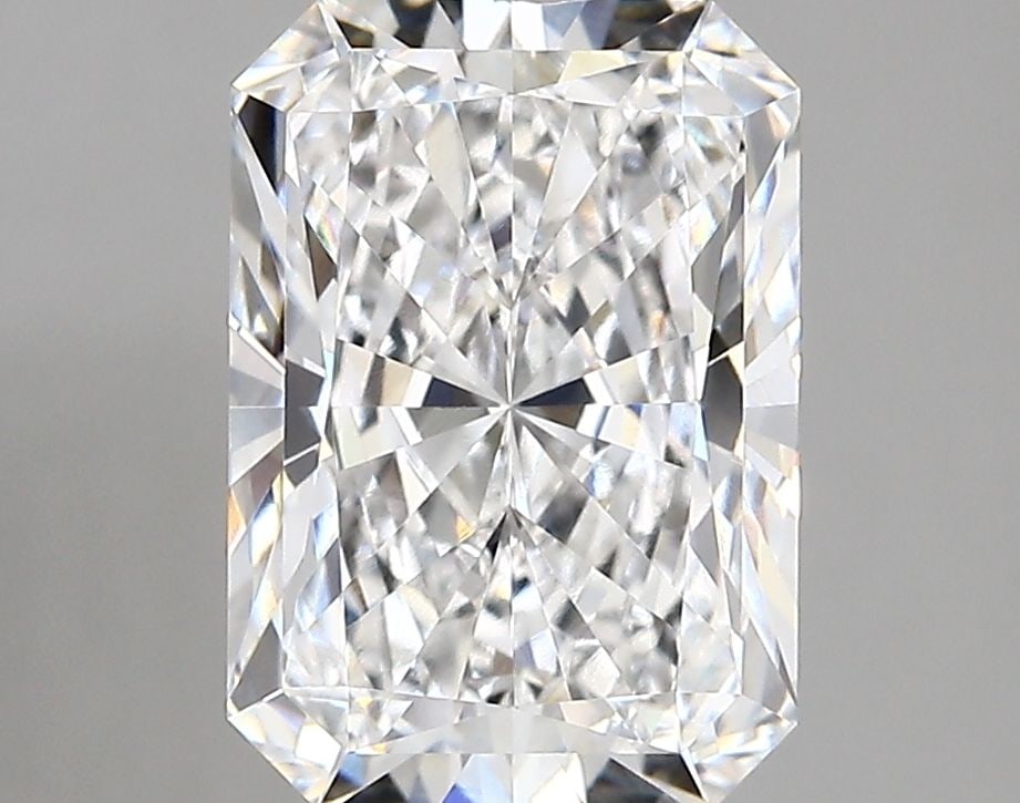 IGI Radiant 3.32ct D VVS2 - Loose Lab Diamond: IGI Radiant 3.32ct D VVS2 - Loose Lab Diamond Item Specifics: Source: This Is A Real Diamond Grown In A Lab Not Mined. Carat: 3.32 Cut: - Color: D Clarity: VVS2 Polish: EX Symmetry: EX Measurements: 1