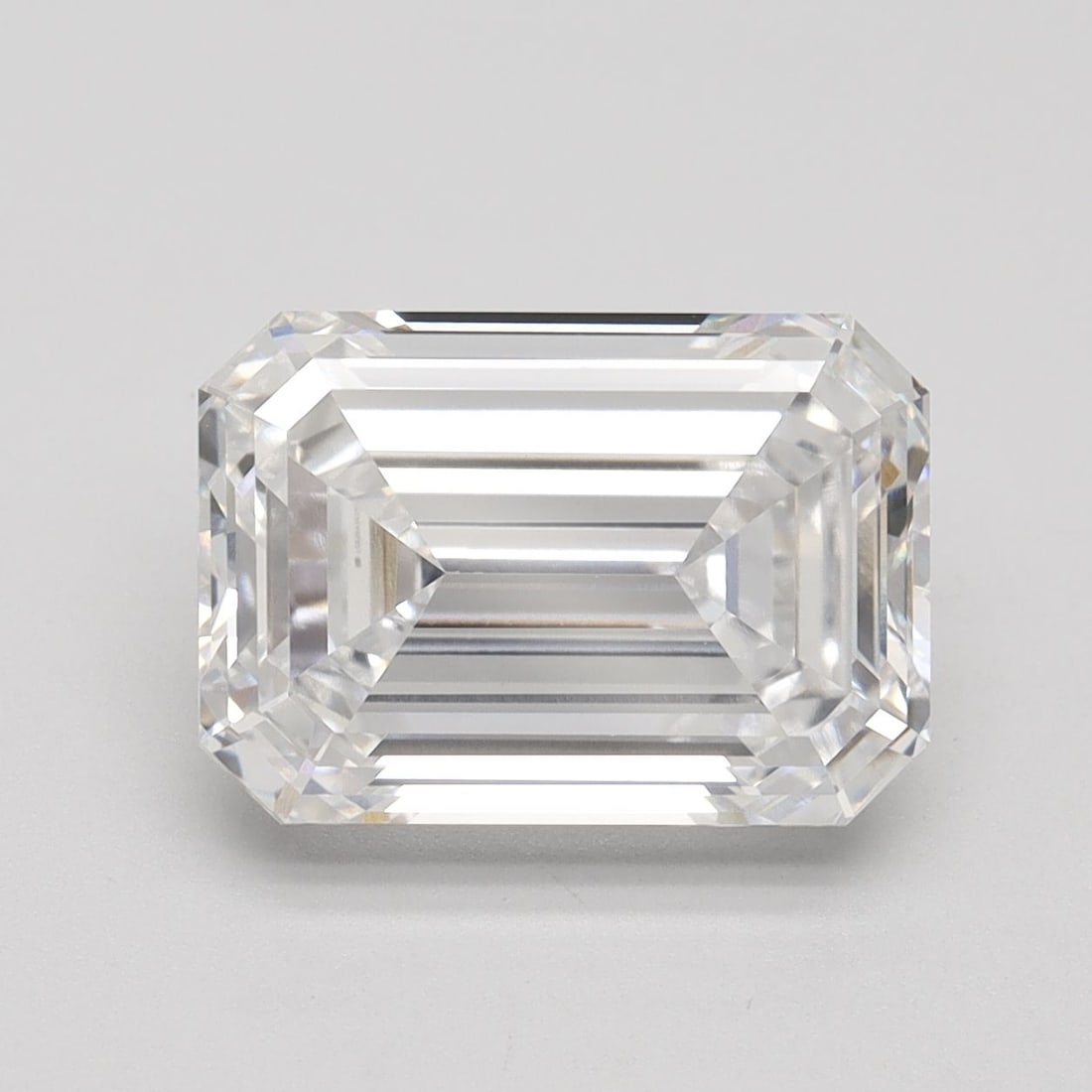 IGI Emerald 4.66ct D VVS2 - Loose Lab Diamond: IGI Emerald 4.66ct D VVS2 - Loose Lab Diamond Item Specifics: Source: This Is A Real Diamond Grown In A Lab Not Mined. Carat: 4.66 Cut: - Color: D Clarity: VVS2 Polish: EX Symmetry: EX Measurements: