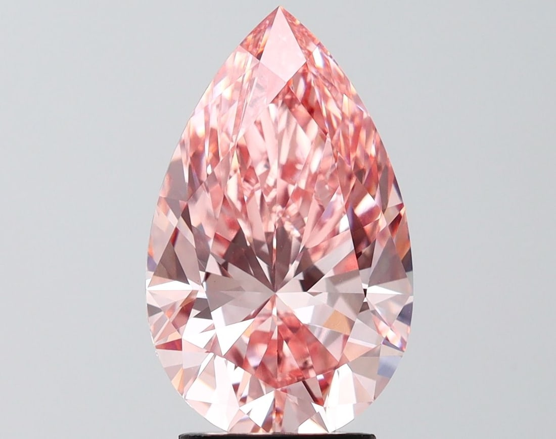 IGI Pear 4.53ct Fancy Vivid Pink VVS2 - Loose Lab Diamond: IGI Pear 4.53ct Fancy Vivid Pink VVS2 - Loose Lab Diamond Item Specifics: Source: This Is A Real Diamond Grown In A Lab Not Mined. Carat: 4.53 Cut: - Color: Fancy Vivid Pink Clarity: VVS2 Polish: EX S