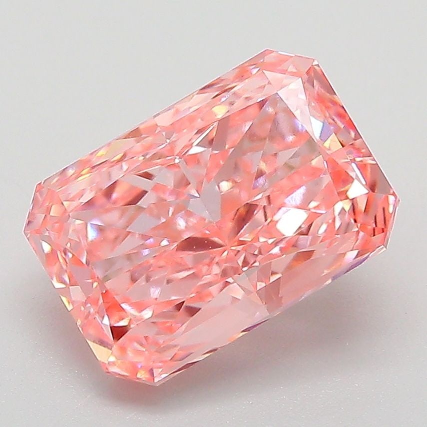 IGI Radiant 3.07ct Fancy Vivid Pink VVS2 - Loose Lab Diamond: IGI Radiant 3.07ct Fancy Vivid Pink VVS2 - Loose Lab Diamond Item Specifics: Source: This Is A Real Diamond Grown In A Lab Not Mined. Carat: 3.07 Cut: - Color: Fancy Vivid Pink Clarity: VVS2 Polish: E