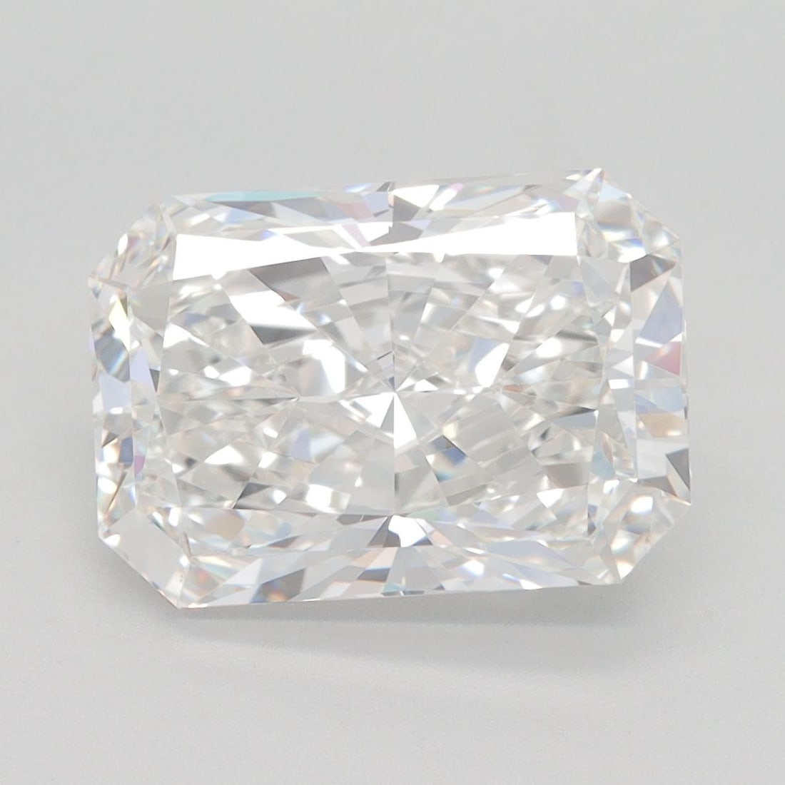 IGI Radiant 4.7ct F IF - Loose Lab Diamond: IGI Radiant 4.7ct F IF - Loose Lab Diamond Item Specifics: Source: This Is A Real Diamond Grown In A Lab Not Mined. Carat: 4.7 Cut: - Color: F Clarity: IF Polish: EX Symmetry: EX Measurements: 11.9L X