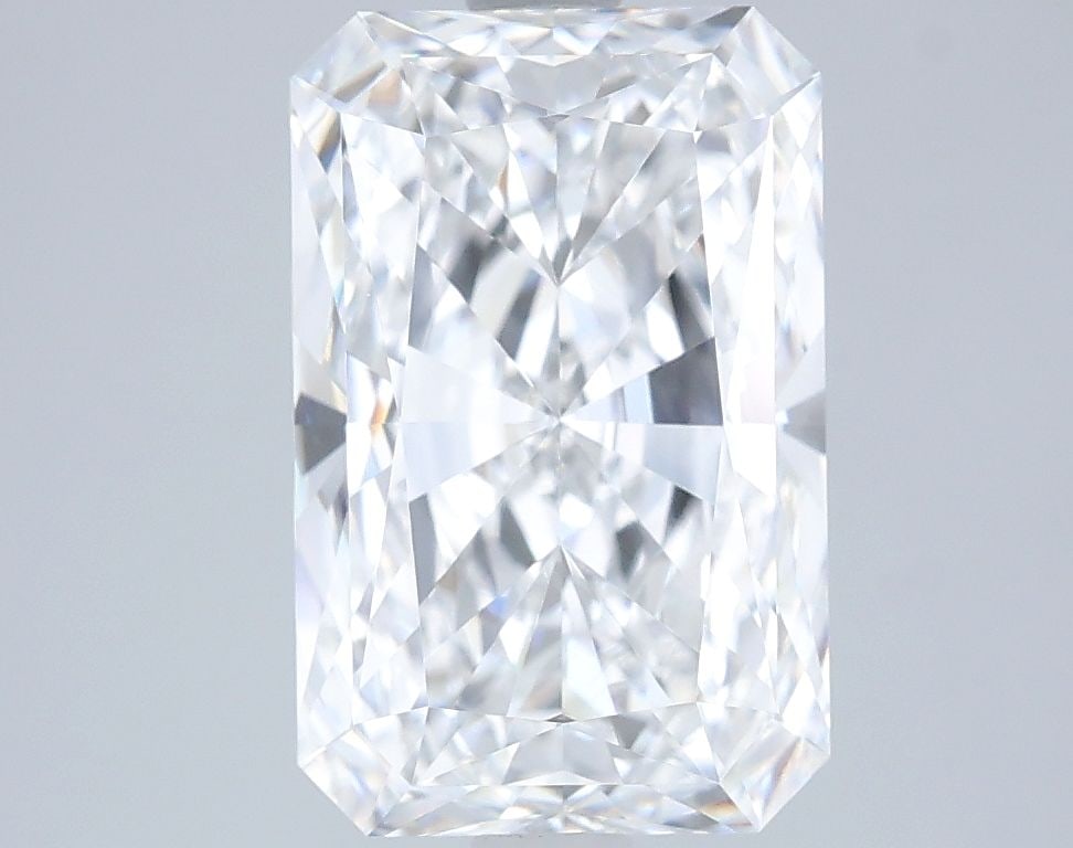 IGI Radiant 3.57ct D VVS2 - Loose Lab Diamond: IGI Radiant 3.57ct D VVS2 - Loose Lab Diamond Item Specifics: Source: This Is A Real Diamond Grown In A Lab Not Mined. Carat: 3.57 Cut: - Color: D Clarity: VVS2 Polish: EX Symmetry: EX Measurements: 1