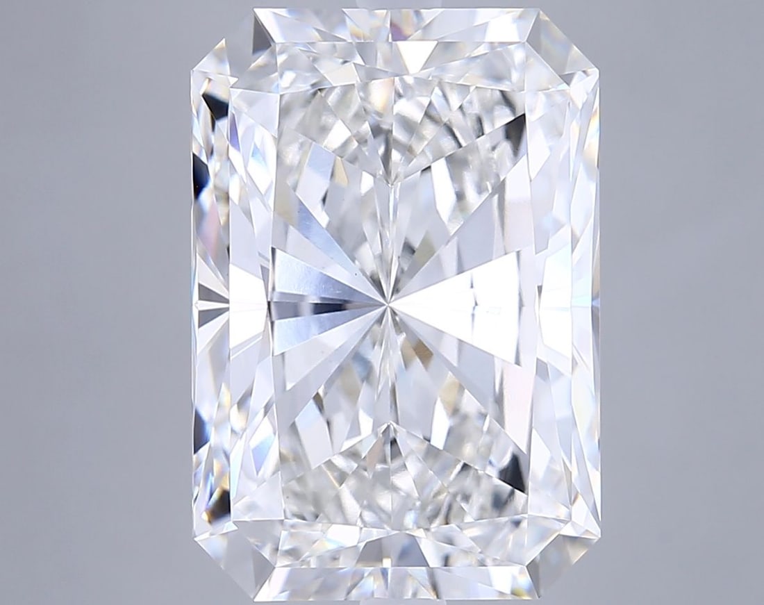 IGI Radiant 10.08ct E VVS2 - Loose Lab Diamond: IGI Radiant 10.08ct E VVS2 - Loose Lab Diamond Item Specifics: Source: This Is A Real Diamond Grown In A Lab Not Mined. Carat: 10.08 Cut: - Color: E Clarity: VVS2 Polish: EX Symmetry: EX Measurements: