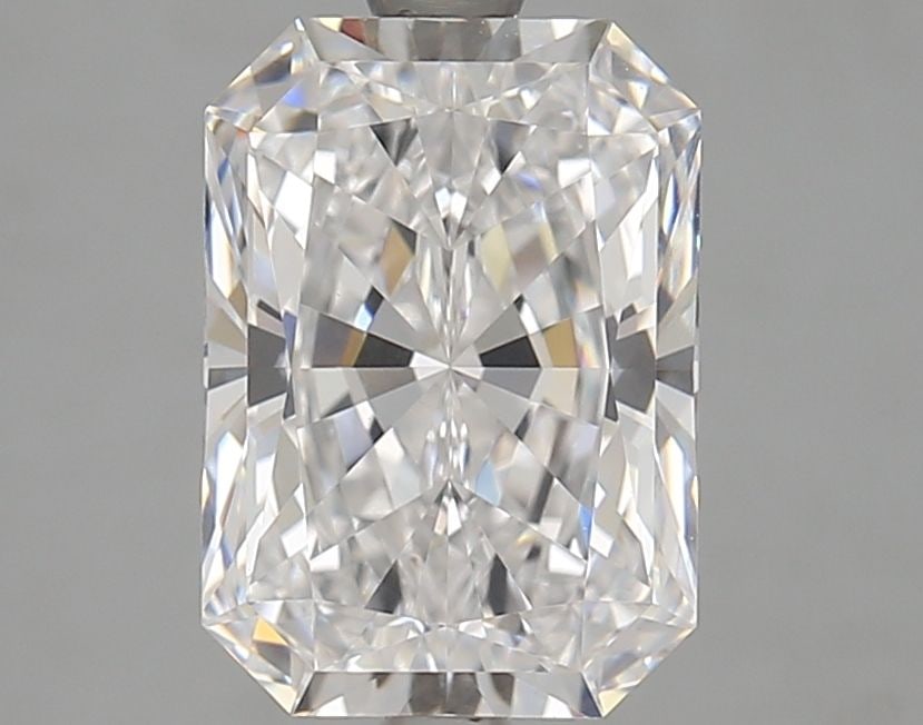 GIA Radiant 3.04ct D VVS2 - Loose Lab Diamond: GIA Radiant 3.04ct D VVS2 - Loose Lab Diamond Item Specifics: Source: This Is A Real Diamond Grown In A Lab Not Mined. Carat: 3.04 Cut: - Color: D Clarity: VVS2 Polish: EX Symmetry: EX Measurements: