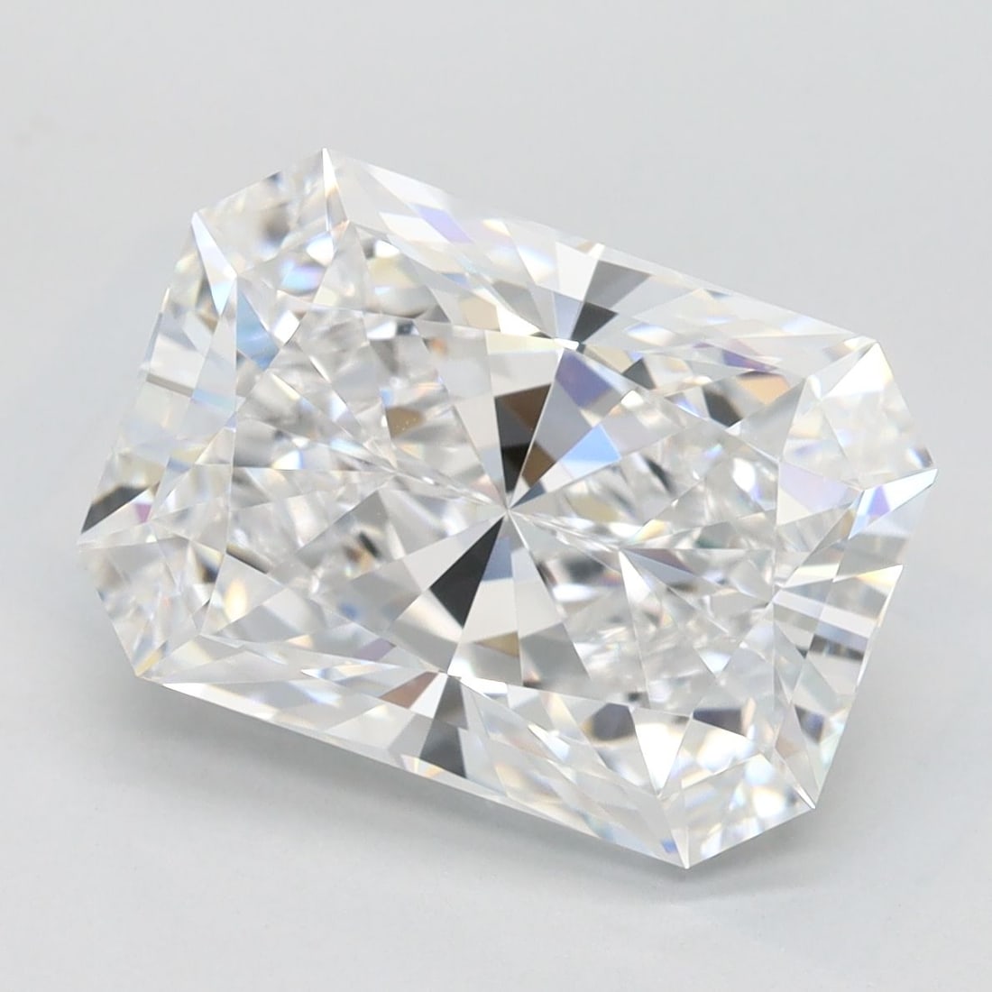 GIA Radiant 4.09ct D VVS1 - Loose Lab Diamond: GIA Radiant 4.09ct D VVS1 - Loose Lab Diamond Item Specifics: Source: This Is A Real Diamond Grown In A Lab Not Mined. Carat: 4.09 Cut: - Color: D Clarity: VVS1 Polish: EX Symmetry: EX Measurements: 1