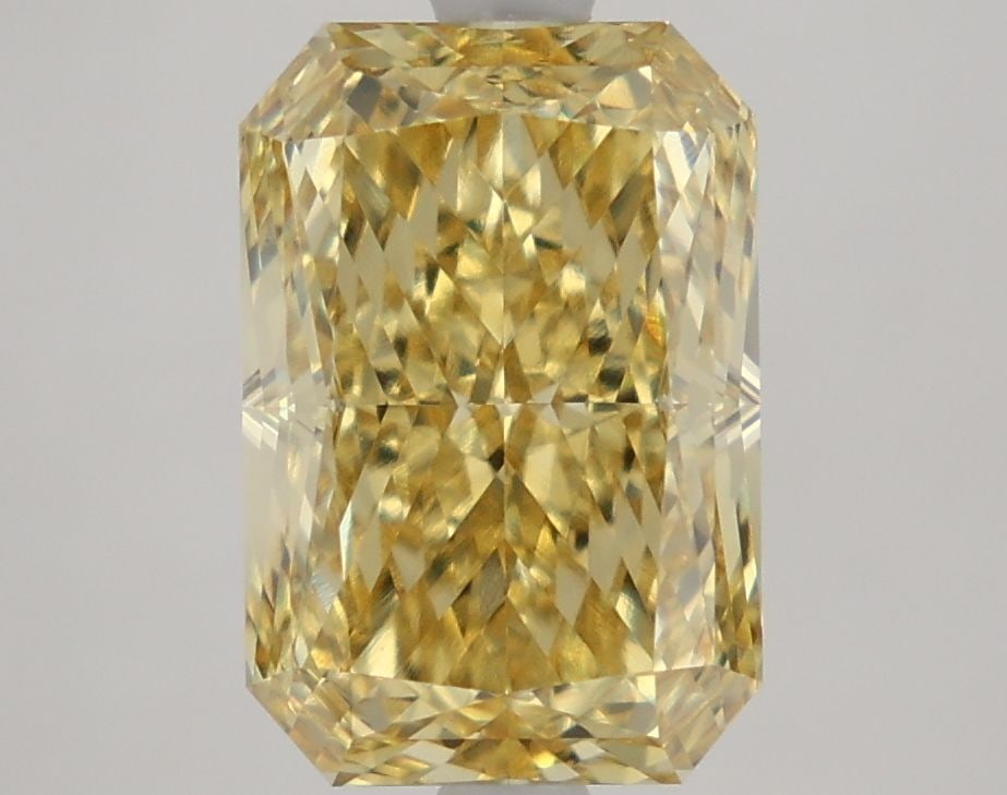 IGI Radiant 4.07ct Fancy Intense Yellow VVS2 - Loose Lab Diamond: IGI Radiant 4.07ct Fancy Intense Yellow VVS2 - Loose Lab Diamond Item Specifics: Source: This Is A Real Diamond Grown In A Lab Not Mined. Carat: 4.07 Cut: - Color: Fancy Intense Yellow Clarity: VVS2 P