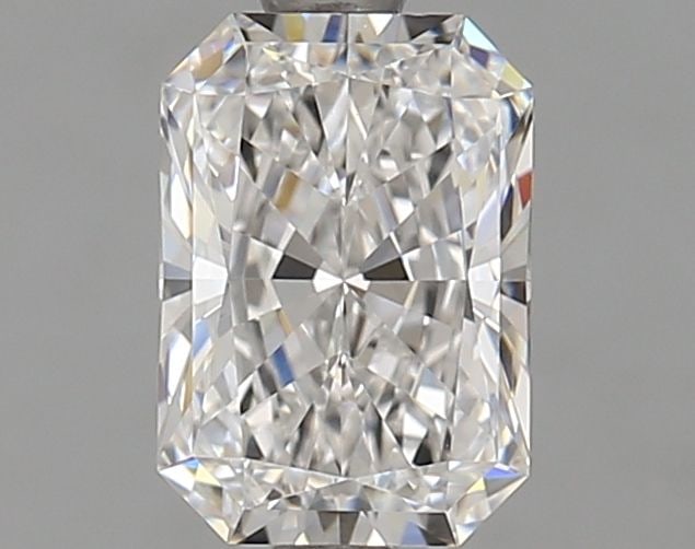 GIA Radiant 1.35ct E VVS1 - Loose Lab Diamond: GIA Radiant 1.35ct E VVS1 - Loose Lab Diamond Item Specifics: Source: This Is A Real Diamond Grown In A Lab Not Mined. Carat: 1.35 Cut: - Color: E Clarity: VVS1 Polish: EX Symmetry: EX Measurements: 7