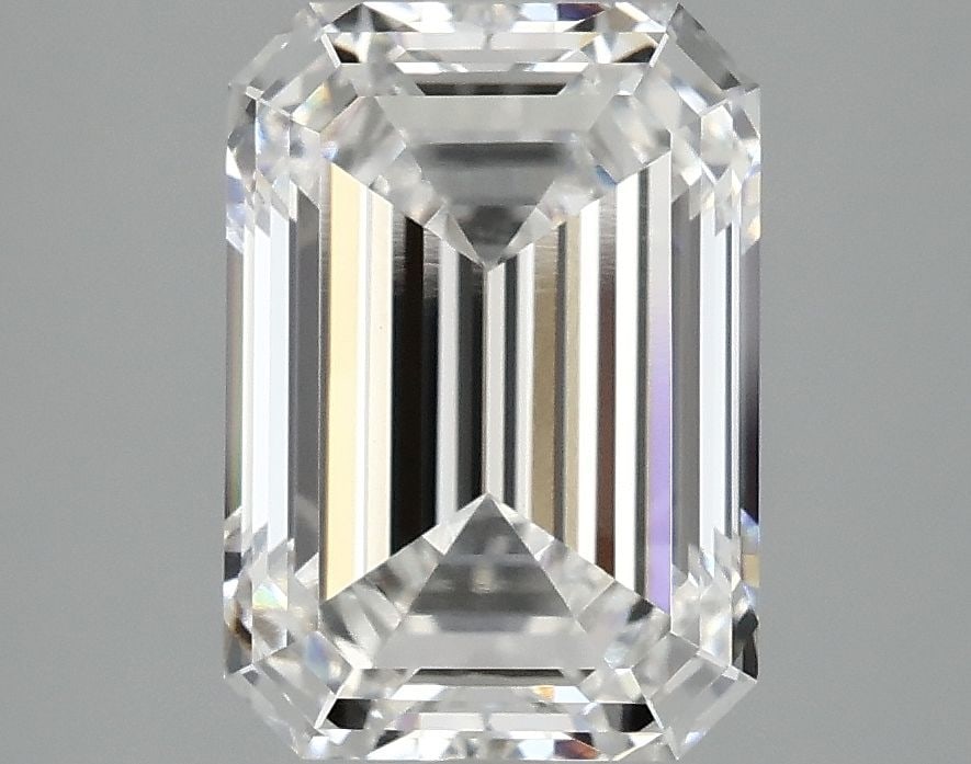IGI Emerald 3.1ct E VVS2 - Loose Lab Diamond: IGI Emerald 3.1ct E VVS2 - Loose Lab Diamond Item Specifics: Source: This Is A Real Diamond Grown In A Lab Not Mined. Carat: 3.1 Cut: - Color: E Clarity: VVS2 Polish: EX Symmetry: EX Measurements: 9.9