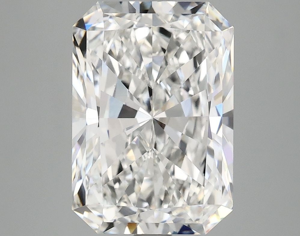 IGI Radiant 4.05ct E VVS2 - Loose Lab Diamond: IGI Radiant 4.05ct E VVS2 - Loose Lab Diamond Item Specifics: Source: This Is A Real Diamond Grown In A Lab Not Mined. Carat: 4.05 Cut: - Color: E Clarity: VVS2 Polish: EX Symmetry: EX Measurements: 1