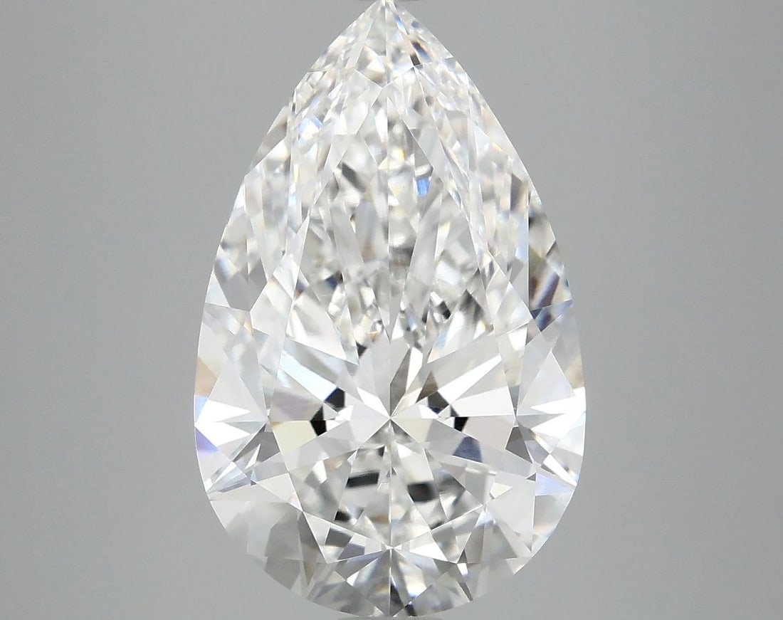 IGI Pear 5.55ct E VVS2 - Loose Lab Diamond: IGI Pear 5.55ct E VVS2 - Loose Lab Diamond Item Specifics: Source: This Is A Real Diamond Grown In A Lab Not Mined. Carat: 5.55 Cut: - Color: E Clarity: VVS2 Polish: EX Symmetry: EX Measurements: 15.8