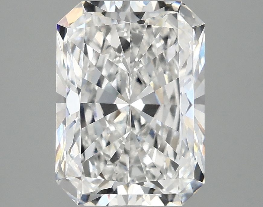 IGI Radiant 3.06ct E VVS2 - Loose Lab Diamond: IGI Radiant 3.06ct E VVS2 - Loose Lab Diamond Item Specifics: Source: This Is A Real Diamond Grown In A Lab Not Mined. Carat: 3.06 Cut: - Color: E Clarity: VVS2 Polish: EX Symmetry: EX Measurements: 1