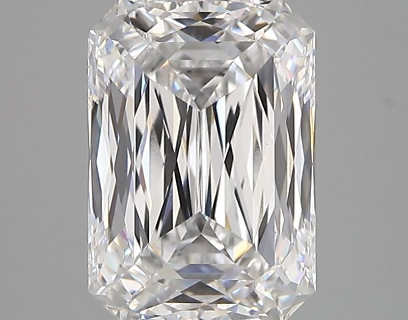 IGI Radiant 2.66ct E VVS2 - Loose Lab Diamond: IGI Radiant 2.66ct E VVS2 - Loose Lab Diamond Item Specifics: Source: This Is A Real Diamond Grown In A Lab Not Mined. Carat: 2.66 Cut: - Color: E Clarity: VVS2 Polish: EX Symmetry: EX Measurements: 9
