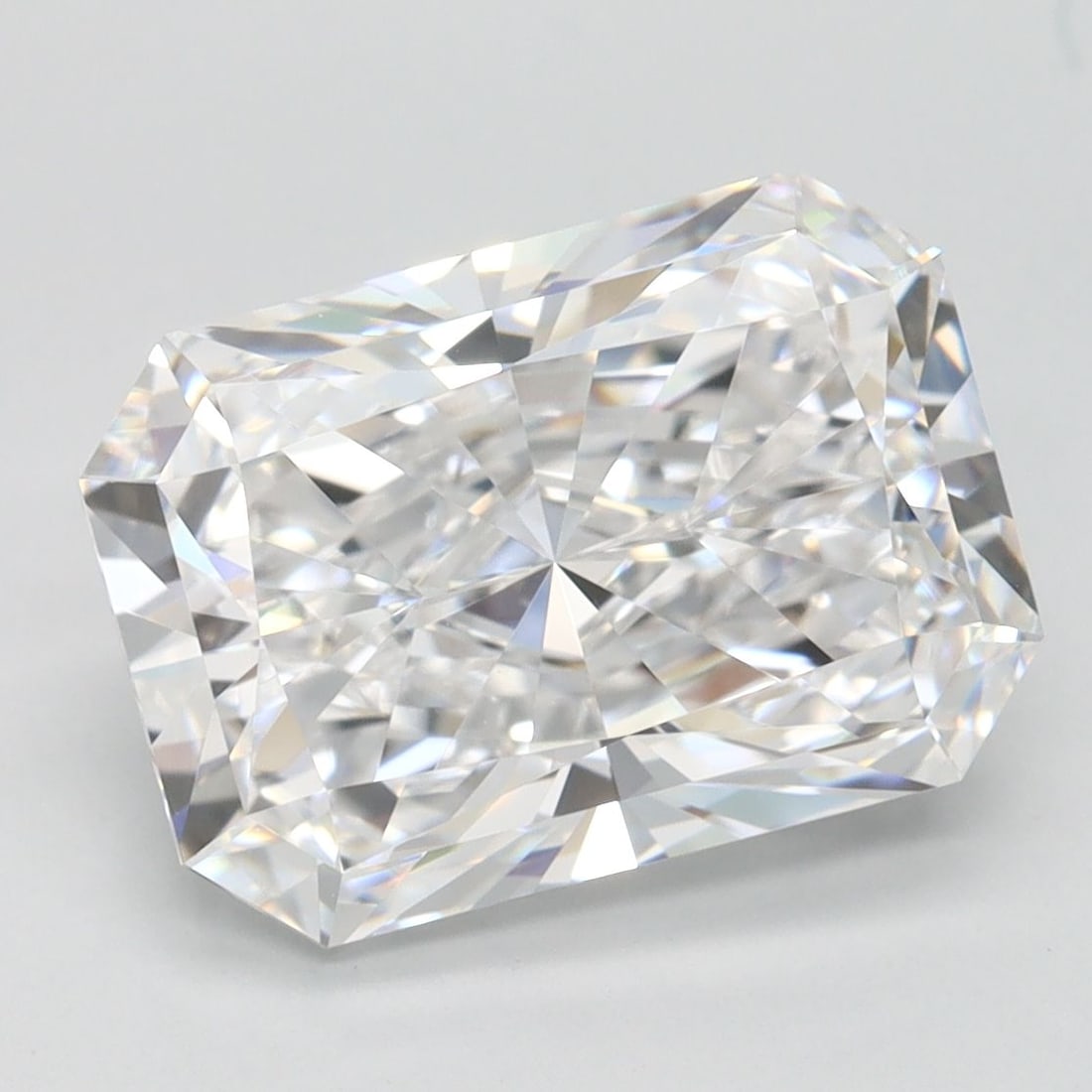 IGI Radiant 3.69ct D IF - Loose Lab Diamond: IGI Radiant 3.69ct D IF - Loose Lab Diamond Item Specifics: Source: This Is A Real Diamond Grown In A Lab Not Mined. Carat: 3.69 Cut: - Color: D Clarity: IF Polish: EX Symmetry: EX Measurements: