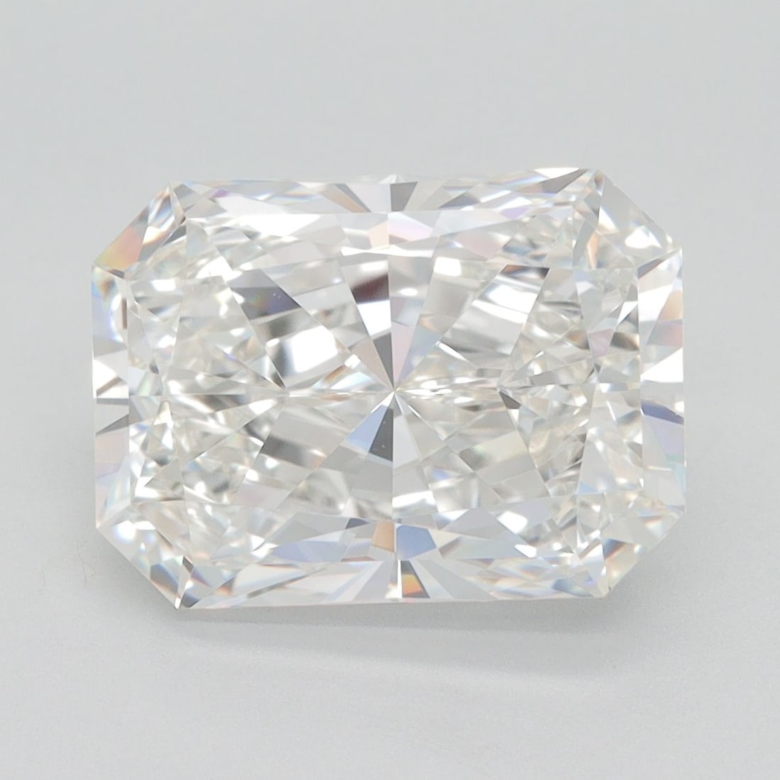 IGI Radiant 4.95ct G IF - Loose Lab Diamond: IGI Radiant 4.95ct G IF - Loose Lab Diamond Item Specifics: Source: This Is A Real Diamond Grown In A Lab Not Mined. Carat: 4.95 Cut: - Color: G Clarity: IF Polish: EX Symmetry: EX Measurements: 11.9L