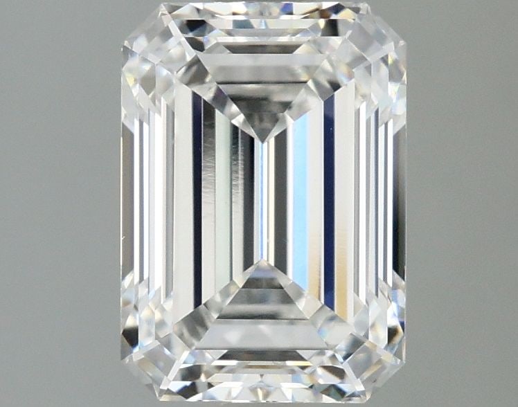 IGI Emerald 2.12ct E VVS2 - Loose Lab Diamond: IGI Emerald 2.12ct E VVS2 - Loose Lab Diamond Item Specifics: Source: This Is A Real Diamond Grown In A Lab Not Mined. Carat: 2.12 Cut: - Color: E Clarity: VVS2 Polish: EX Symmetry: EX Measurements: 8